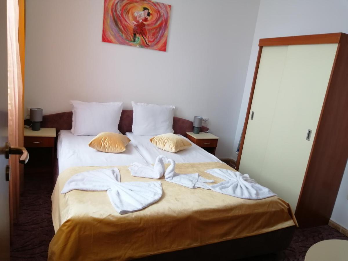 Grand Monastery Apartment ''White Tale'' Pamporovo Bagian luar foto